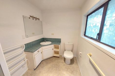 Photo of property in 2/4 Bowling Avenue, Epsom, Auckland, 1023