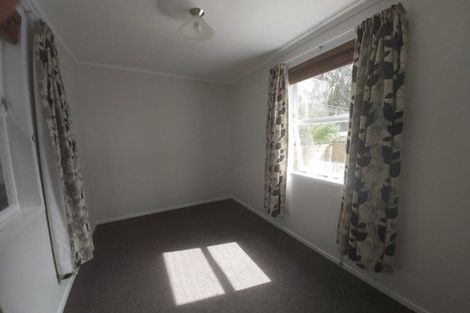 Photo of property in 2/12 Norna Crescent, Kelburn, Wellington, 6012
