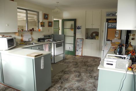 Photo of property in 15 Churchill Place, Waimate, 7924