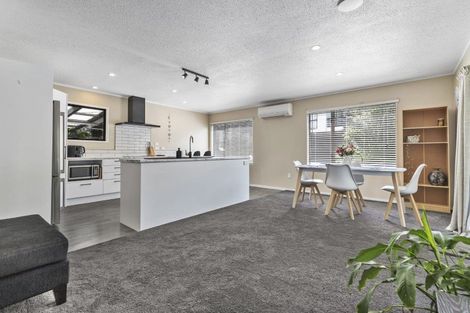 Photo of property in 87 Totara Drive, Pukete, Hamilton, 3200