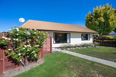 Photo of property in 15 Orchard Street, Clyde, 9330