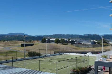 Photo of property in 384d Kapiti Road, Paraparaumu Beach, Paraparaumu, 5032