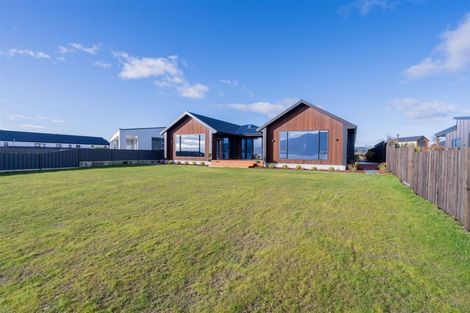 Photo of property in 70 South Arm Drive, Te Anau, 9600