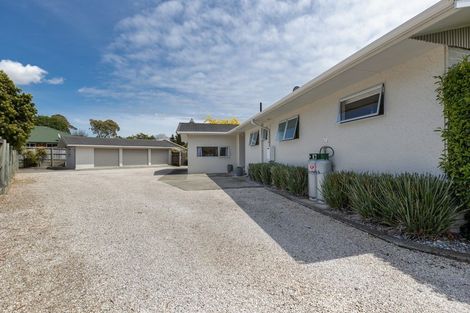 Photo of property in 16 Ashdonleigh Grove, Stoke, Nelson, 7011