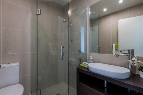 Photo of property in 1/14 Bournemouth Terrace, Murrays Bay, Auckland, 0630