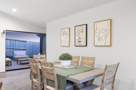 Photo of property in 18 Okataina Street, Pyes Pa, Tauranga, 3112