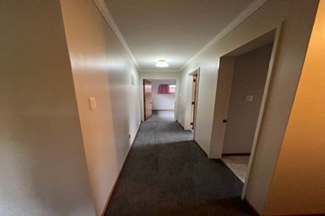 Photo of property in 15 Vincent Street, Waterloo, Lower Hutt, 5011