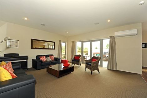 Photo of property in 3/1280 West Coast Road, West Melton, Christchurch, 7671