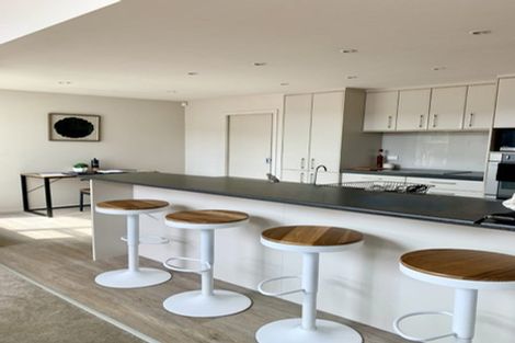 Photo of property in 9 Duncan Street, Tawa, Wellington, 5028