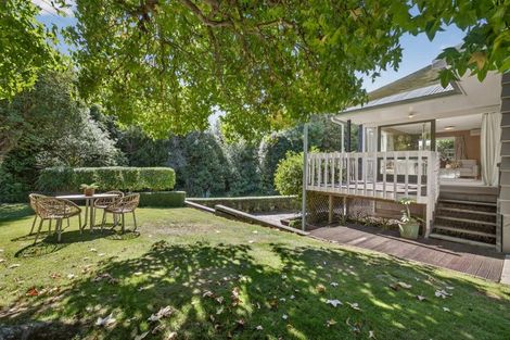 Photo of property in 19 Athol Terrace, Upper Riccarton, Christchurch, 8041