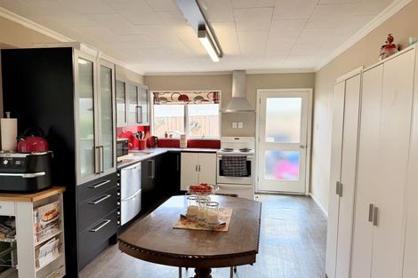 Photo of property in 29 Awamoa Road, Holmes Hill, Oamaru, 9401