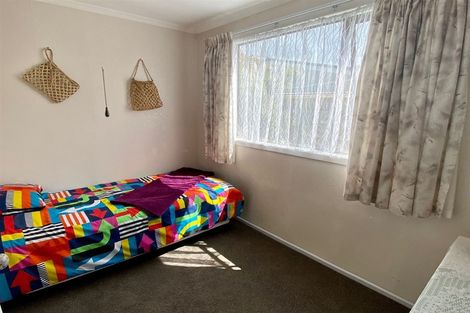 Photo of property in 19 Rata Street, Kaka Point, 9271