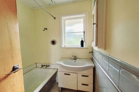 Photo of property in 12 Lowry Crescent, Stokes Valley, Lower Hutt, 5019