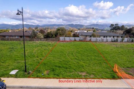 Photo of property in 23 Kakariki Crescent, Carterton, 5713