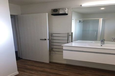 Photo of property in 209 Taieri Road, Kaikorai, Dunedin, 9010