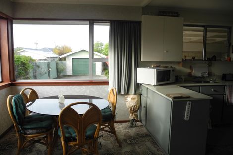 Photo of property in 15 Churchill Place, Waimate, 7924