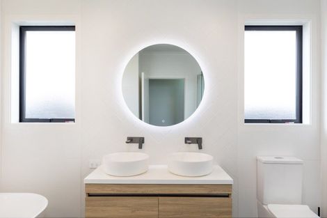 Photo of property in 8 Hurricane Way, Burleigh, Blenheim, 7201