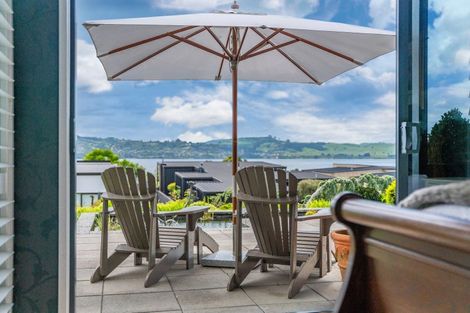 Photo of property in 29 Pukenamu Road, Rainbow Point, Taupo, 3330