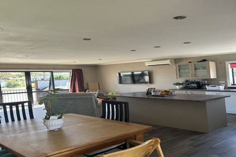 Photo of property in 100 Murphy Road, Taradale, Napier, 4112