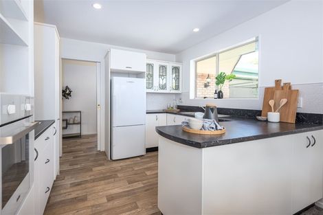 Photo of property in 6 Iroquois Place, Wigram, Christchurch, 8042