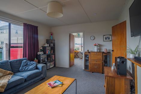 Photo of property in 8 Tay Street, Waimataitai, Timaru, 7910