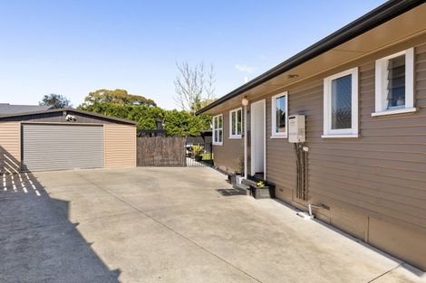 Photo of property in 70 Mears Road, St Andrews, Hamilton, 3200