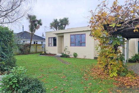 Photo of property in 33 Collingwood Street, Hokowhitu, Palmerston North, 4410