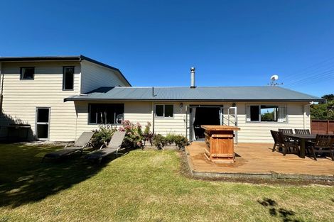 Photo of property in 30 Tarata Street, Kaka Point, Balclutha, 9271