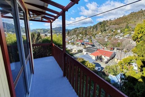 Photo of property in 79 Kawai Street, Nelson South, Nelson, 7010