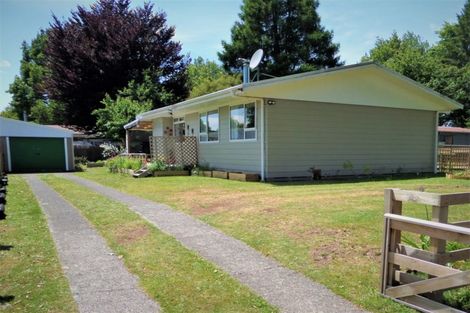 Photo of property in 4 Toi Grove, Turangi, 3334