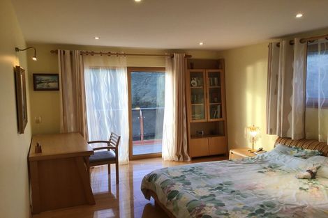 Photo of property in 7 Craigieburn Lane, Mount Pleasant, Christchurch, 8081