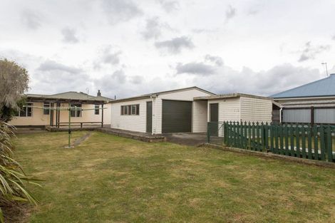 Photo of property in 17 Miller Street, Dannevirke, 4930