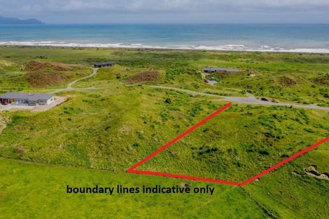 Photo of property in 21 Mahurenga Lane, Te Horo, Otaki, 5581