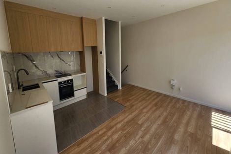 Photo of property in 29 Korokio Lane, Henderson, Auckland, 0612