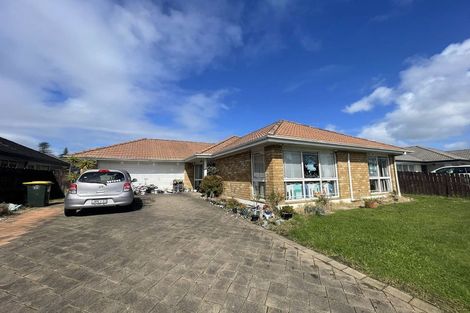 Photo of property in 40 Millhouse Drive, Northpark, Auckland, 2013