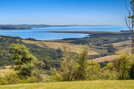 Photo of property in 155 West Road, Kaukapakapa, 0873