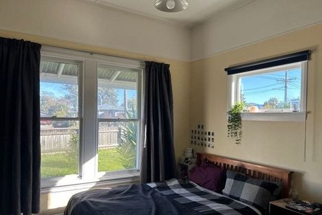 Photo of property in 50 Oxford Street, Lansdowne, Masterton, 5810