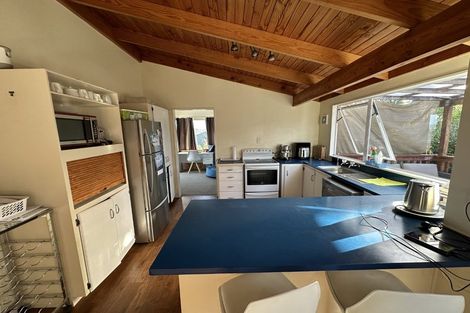 Photo of property in 3 Rubens Lane, West Harbour, Auckland, 0618