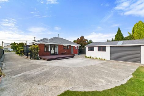 Photo of property in 16 Neill Street, Hornby, Christchurch, 8042