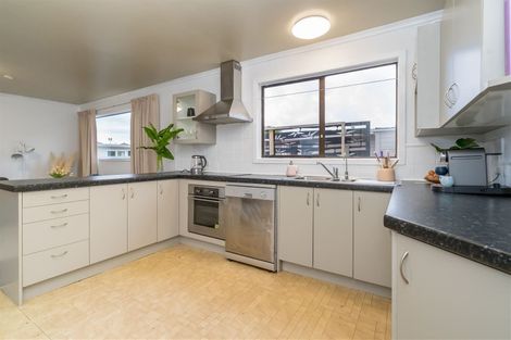 Photo of property in 2 Plunket Street, Saint Kilda, Dunedin, 9012