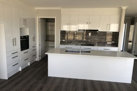 Photo of property in 44 Charlotte Drive, Omokoroa, 3114