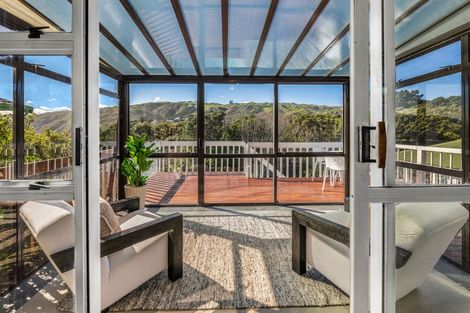 Photo of property in 27 Rawhiti Road, Pukerua Bay, Porirua, 5026