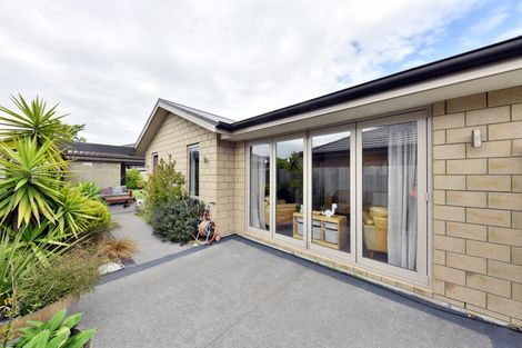 Photo of property in 38 Josephine Crescent, Aidanfield, Christchurch, 8025