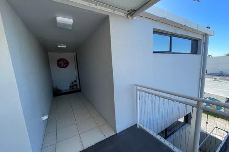 Photo of property in Customhouse Apartments, 314l Maunganui Road, Mount Maunganui, 3116