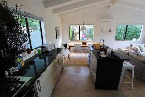 Photo of property in 216b Meola Road, Point Chevalier, Auckland, 1022