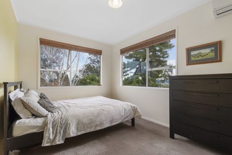 Photo of property in 1/12 Steen Place, Mangere Bridge, Auckland, 2022