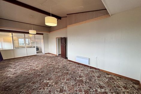 Photo of property in 68 Mortimer Terrace, Brooklyn, Wellington, 6021