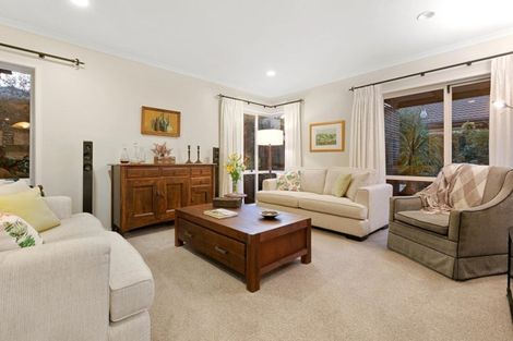 Photo of property in 4 Bateleur Close, Welcome Bay, Tauranga, 3112