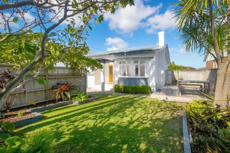 Photo of property in 9 Powell Street, Avondale, Auckland, 1026