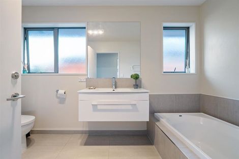 Photo of property in 9 Charente Way, Yaldhurst, Christchurch, 8042